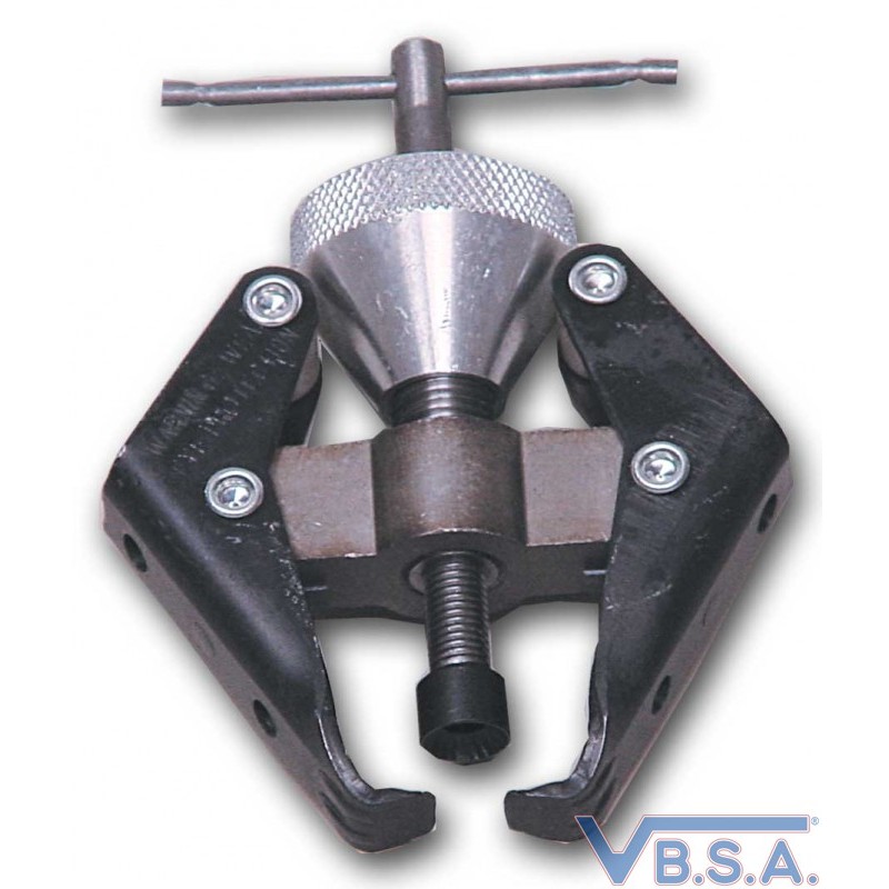 Wiper puller for bolted-on wipers