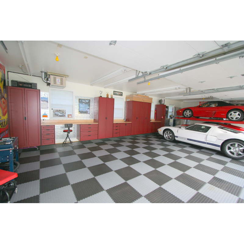 Application of RECYCLED PVC tiles for industrial floors, garages, workshops... - VBSA France