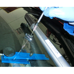 VBSA France'da özel plastik levhalar, çatlak/çatlak onarımı için