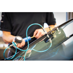 REPAR'VIT® FIX-2001 injection bridge for windshield repair at VBSA France