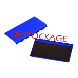 Set of 2 magnetic plastic body panels.
Protects against sanding, sticking and painting.