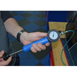 Pompe à dépression-pression pour kit 1330SPECIAL et 1300 chez VBSA France