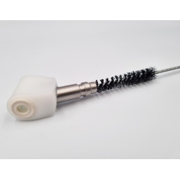 Cleaning brush for injector 5069 or 5062 at VBSA - France