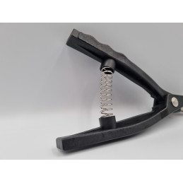 KZS-163 cutting nozzle for windshield bonding or other applications from VBSA - France