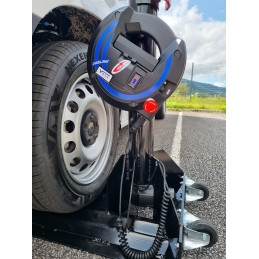 ULTRA-POSE EVOLUTION - New windshield motorized fitting/fifting system - single operator for cars SUV & VANS at VBSA - France