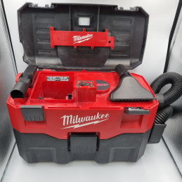 MILWAUKEE cordless vacuum cleaner without battery or charger - 2nd LIFE - N121 at VBSA -France