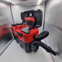 MILWAUKEE cordless vacuum cleaner without battery or charger - 2nd LIFE - N121 at VBSA -France