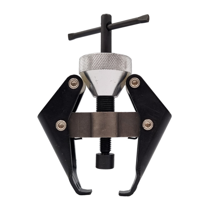 Wiper puller for bolted-on wipers