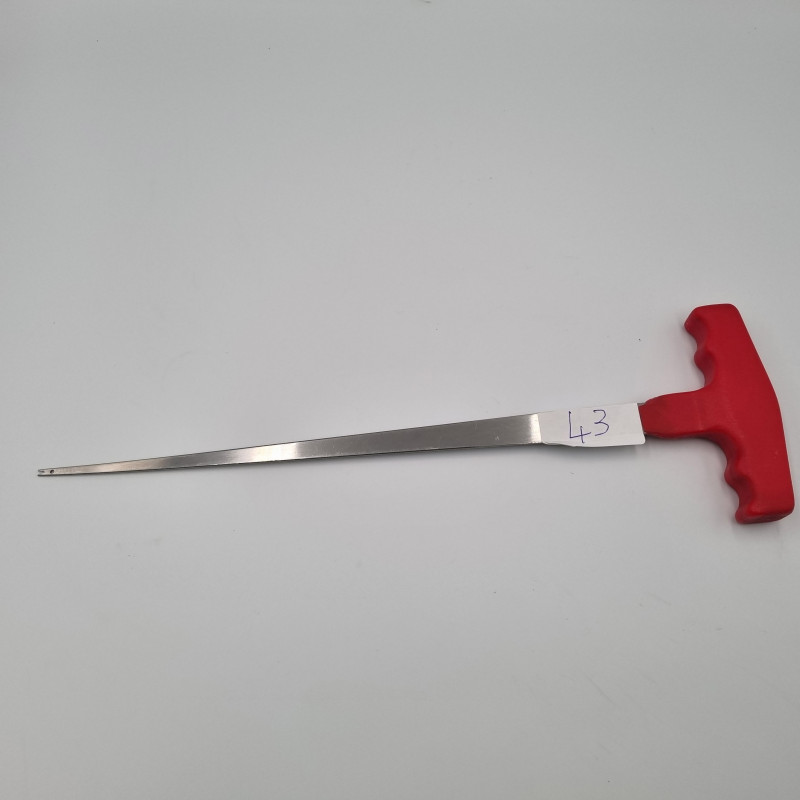 T-handles wire threader for cutting steel or nylon thread - 2nd LIFE - N43 chez VBSA - France T-handles wire threader for cutting steel or nylon thread - 2nd LIFE - N43 chez VBSA - France