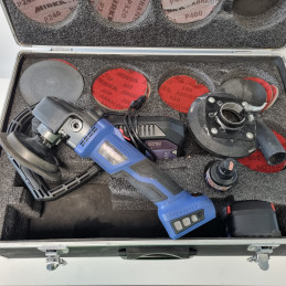 Battery Scratch removal kit - POLIGLASS - Second Life - N156 at VBSA - France