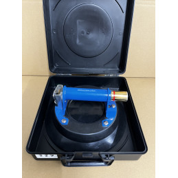 Piston suction cup Ø 230 mm - Load capacity 350 kg - Highly curved windshield - Second VIE -N327 at VBSA - France