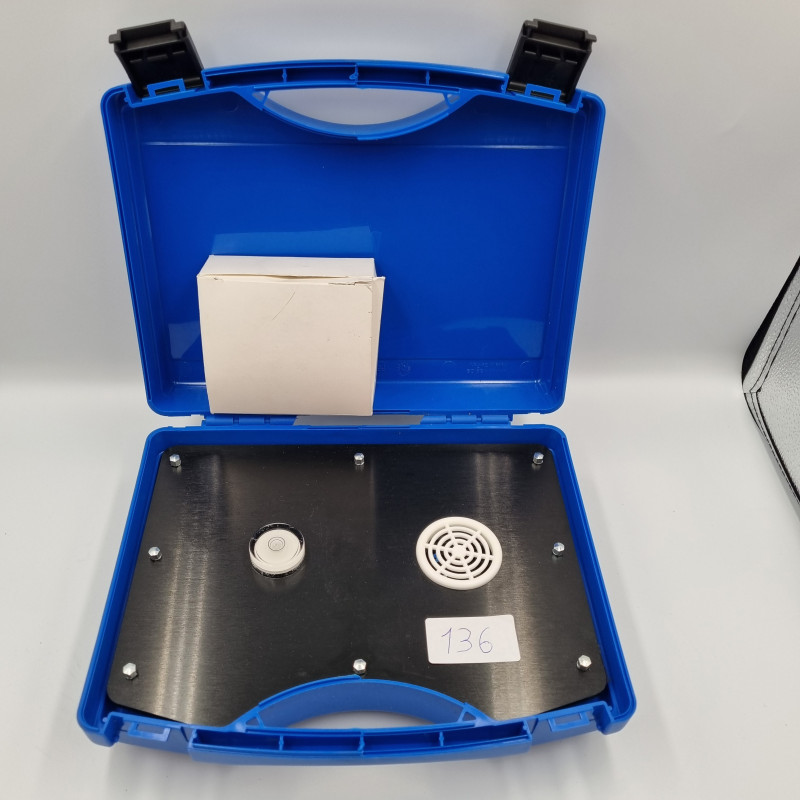 Leveling box for gel drying rain sensor - Second LIFE -N136 at VBSA – France Leveling box for gel drying rain sensor - Second LIFE -N136 at VBSA – France